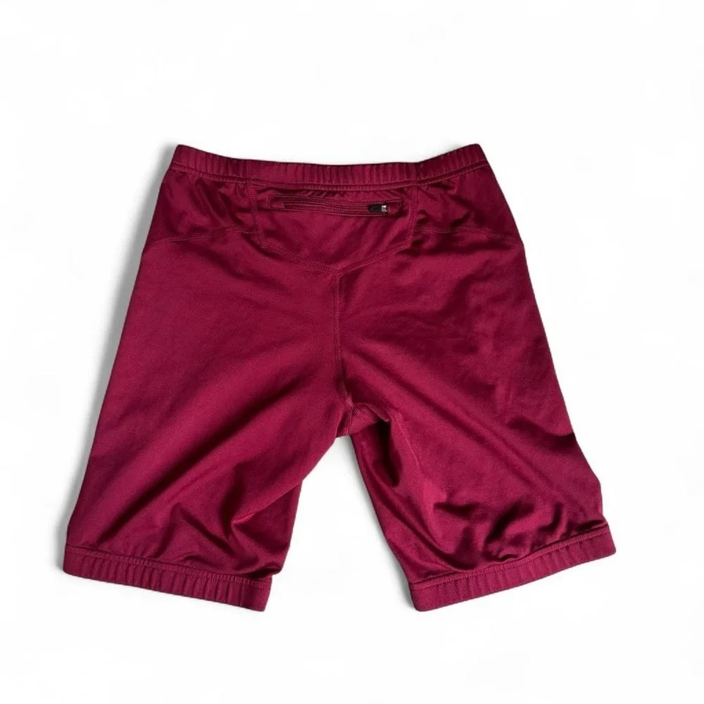 Nike Dri-FIT Youth Burgundy training shorts small